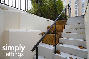 Photo 32- click for photo gallery